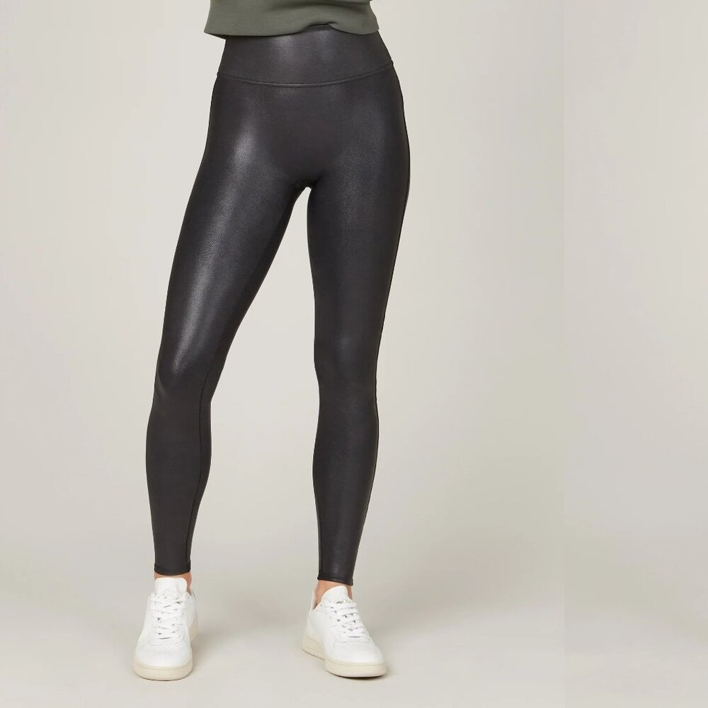 SPANX Faux Leather Leggings in black (MP)